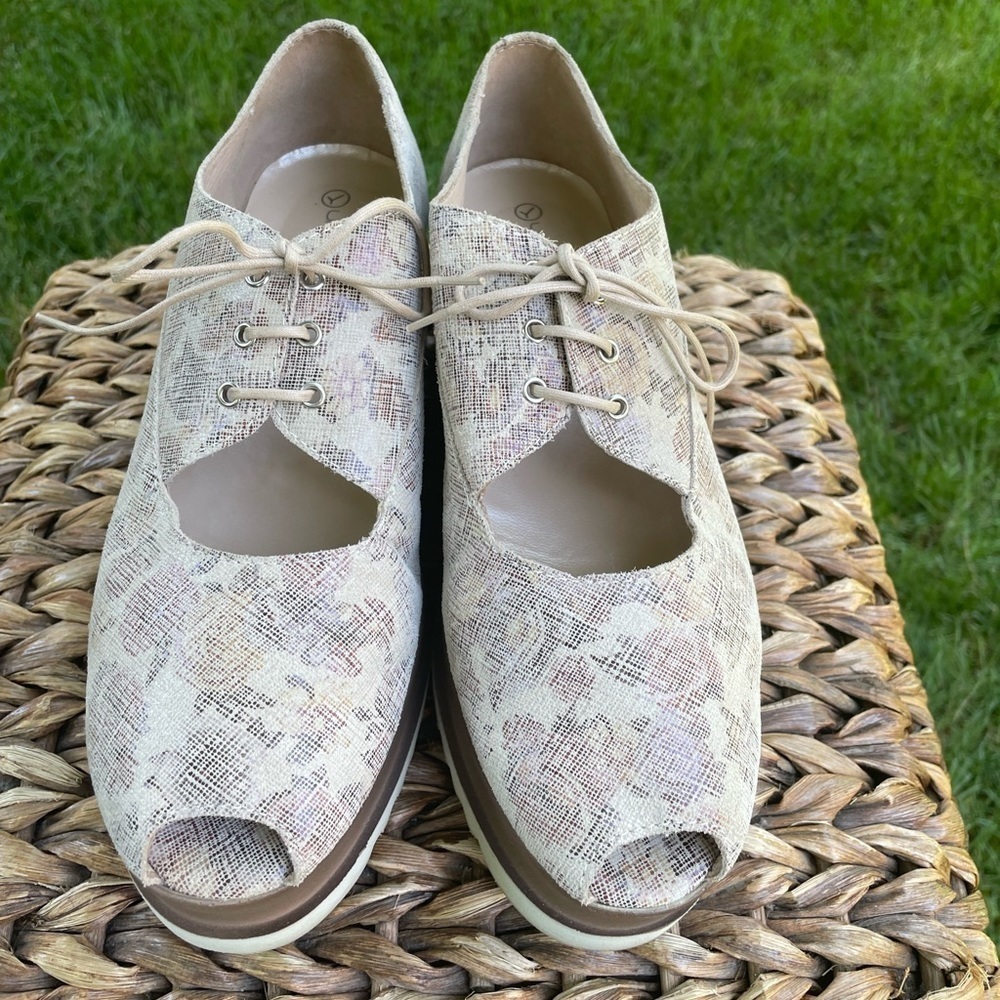 Boho Unity In Diversity Iris Lace Up Neutral Past… - image 5